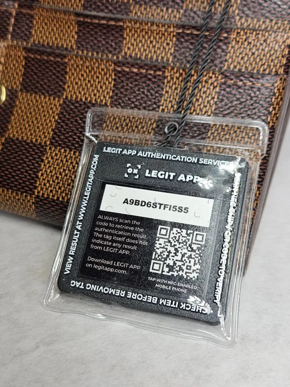 Louis Vuitton Damier Ebene Emilie Long Wallet Brown Interior